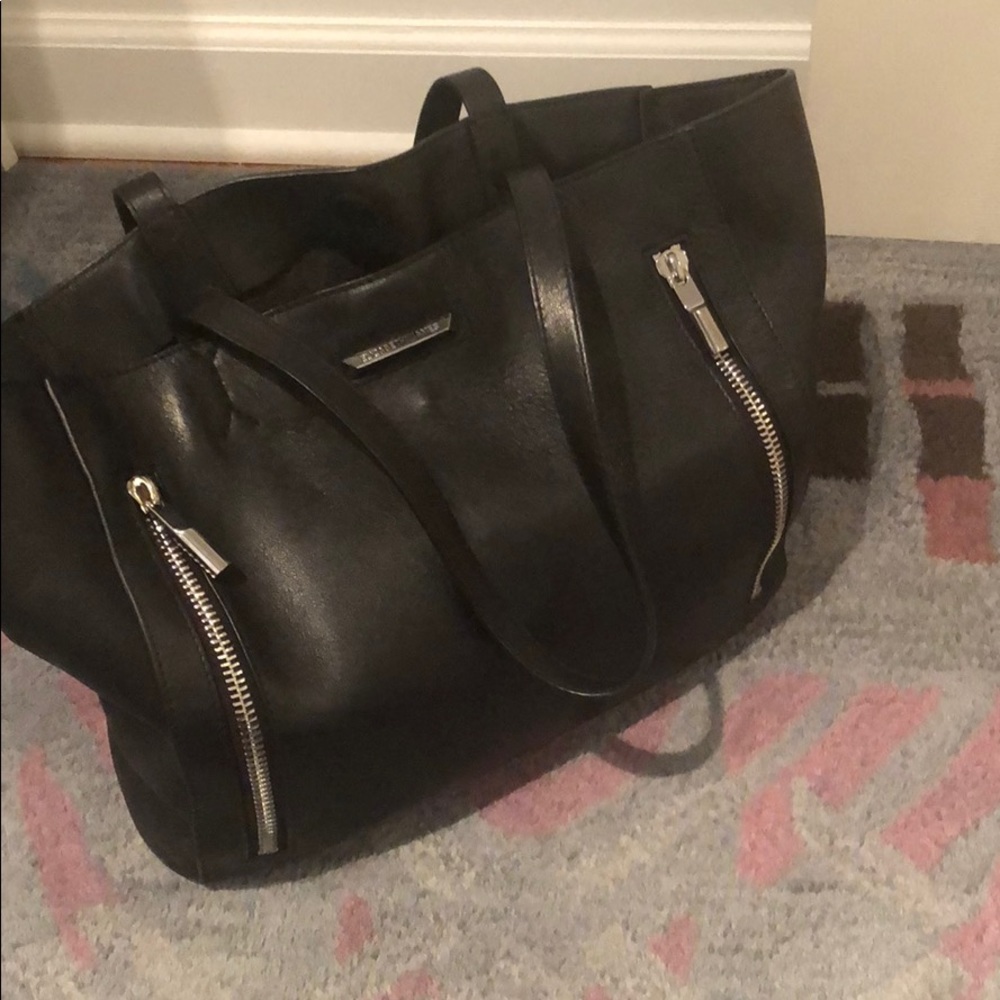 Elizabeth and James Tote